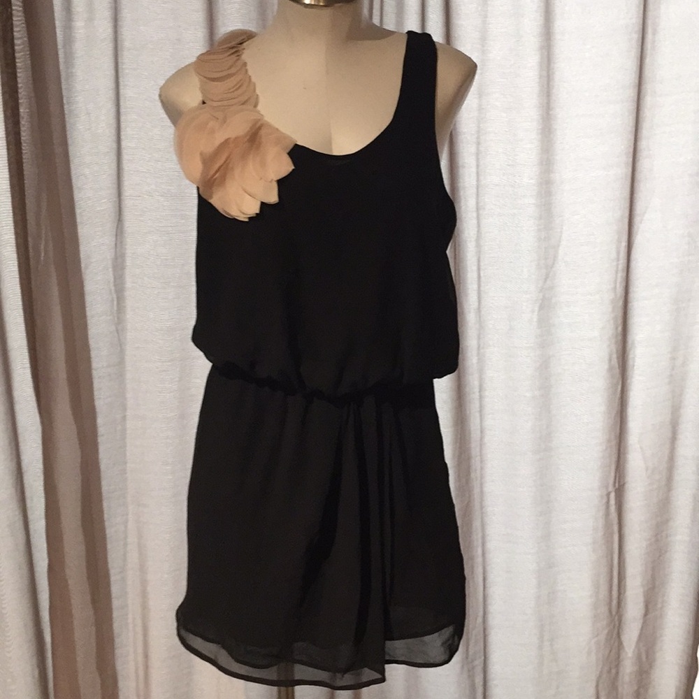 Aqua black dress